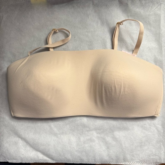 Victoria's Secret Other - Victoria Secret Seamless Nude Strapless Bra